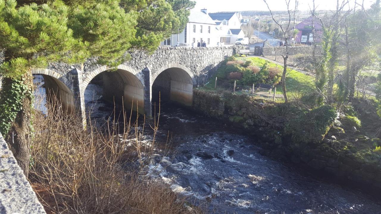 Sliabh Liag Inn Carrick  Eksteriør bilde